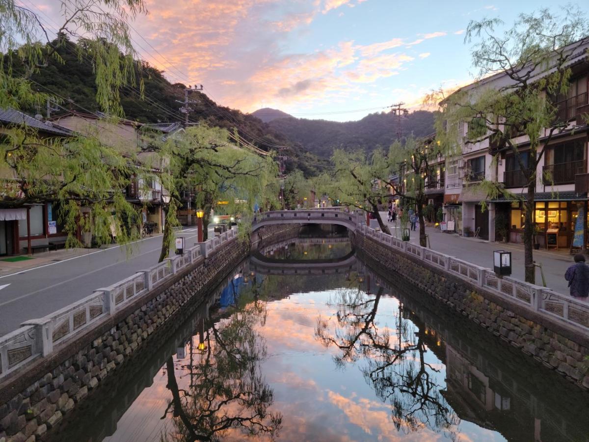 Tsukimotoya Ryokan Toyooka  Exterior photo