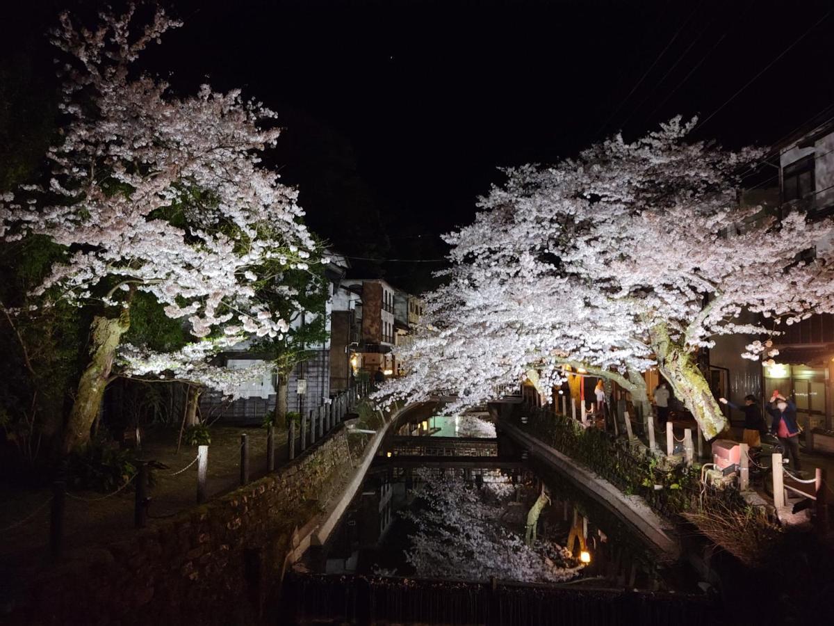Tsukimotoya Ryokan Toyooka  Exterior photo