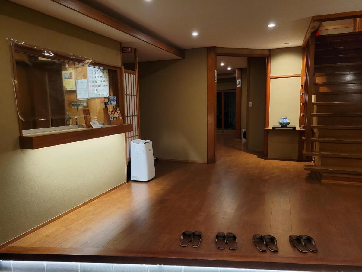 Tsukimotoya Ryokan Toyooka  Exterior photo