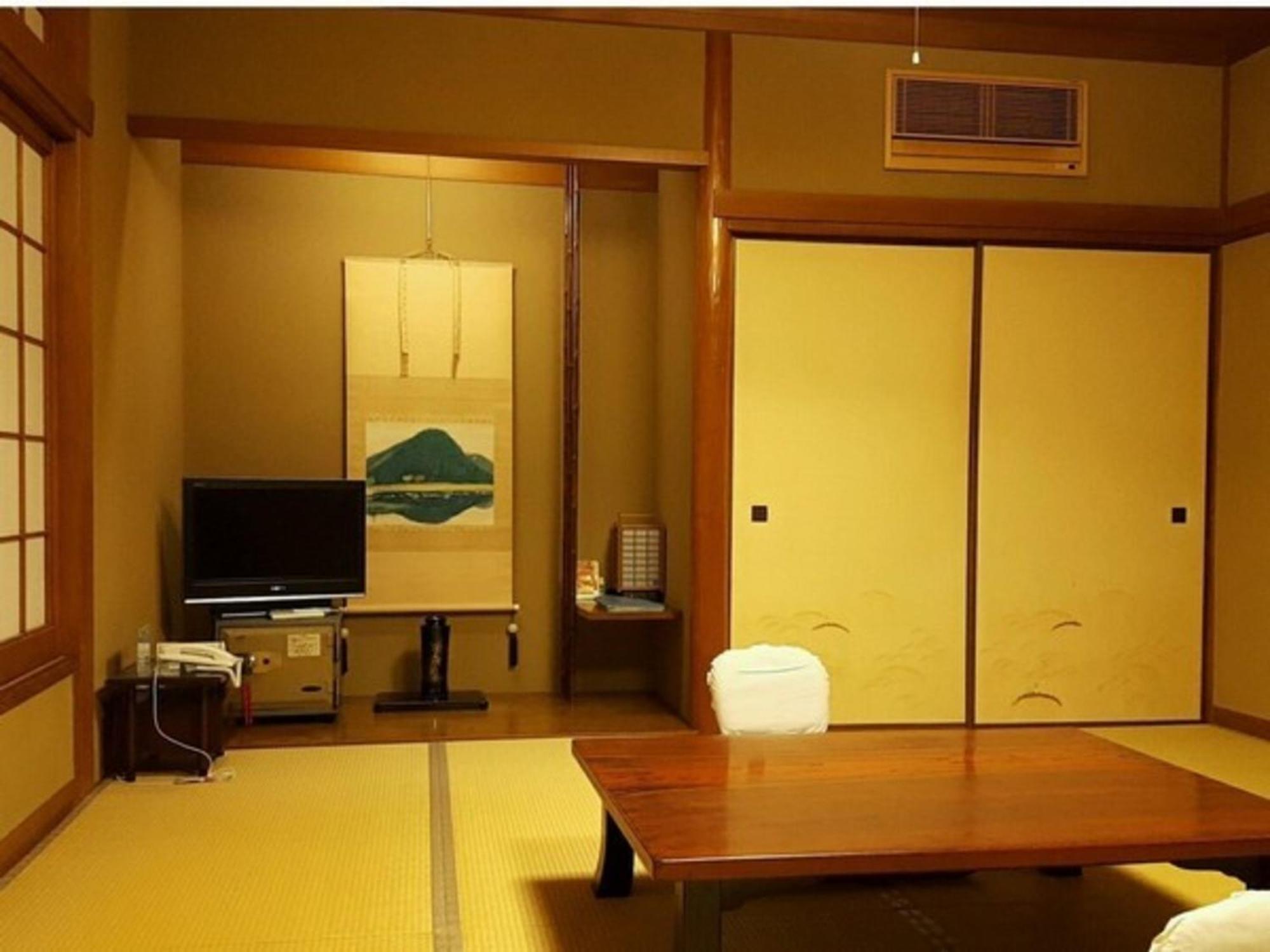 Tsukimotoya Ryokan Toyooka  Exterior photo