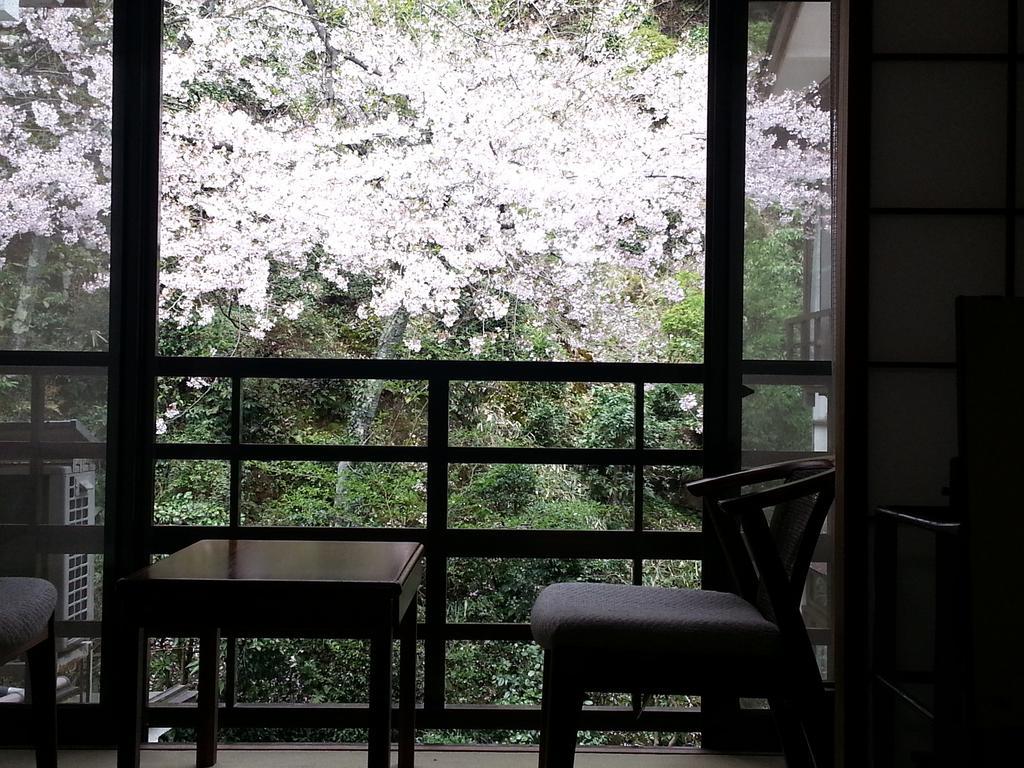 Tsukimotoya Ryokan Toyooka  Exterior photo