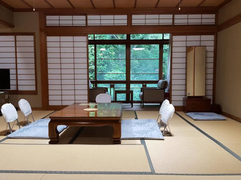 Tsukimotoya Ryokan Toyooka  Exterior photo